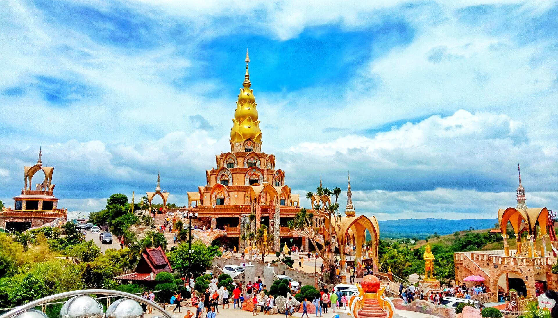 Wat Phra That Pha Son Kaew, Khao Kho: Visitor Guide